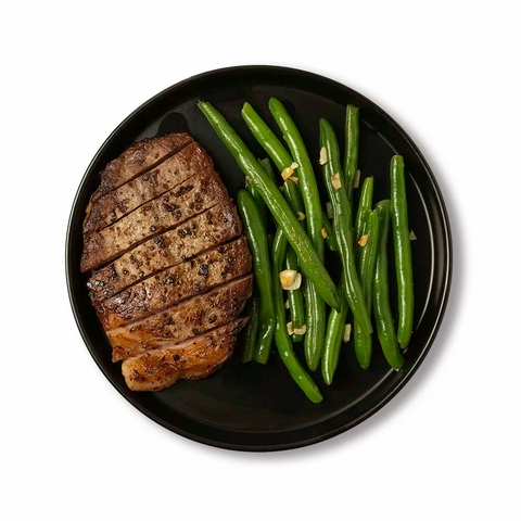 Lean Steak With Garlic Green Beans